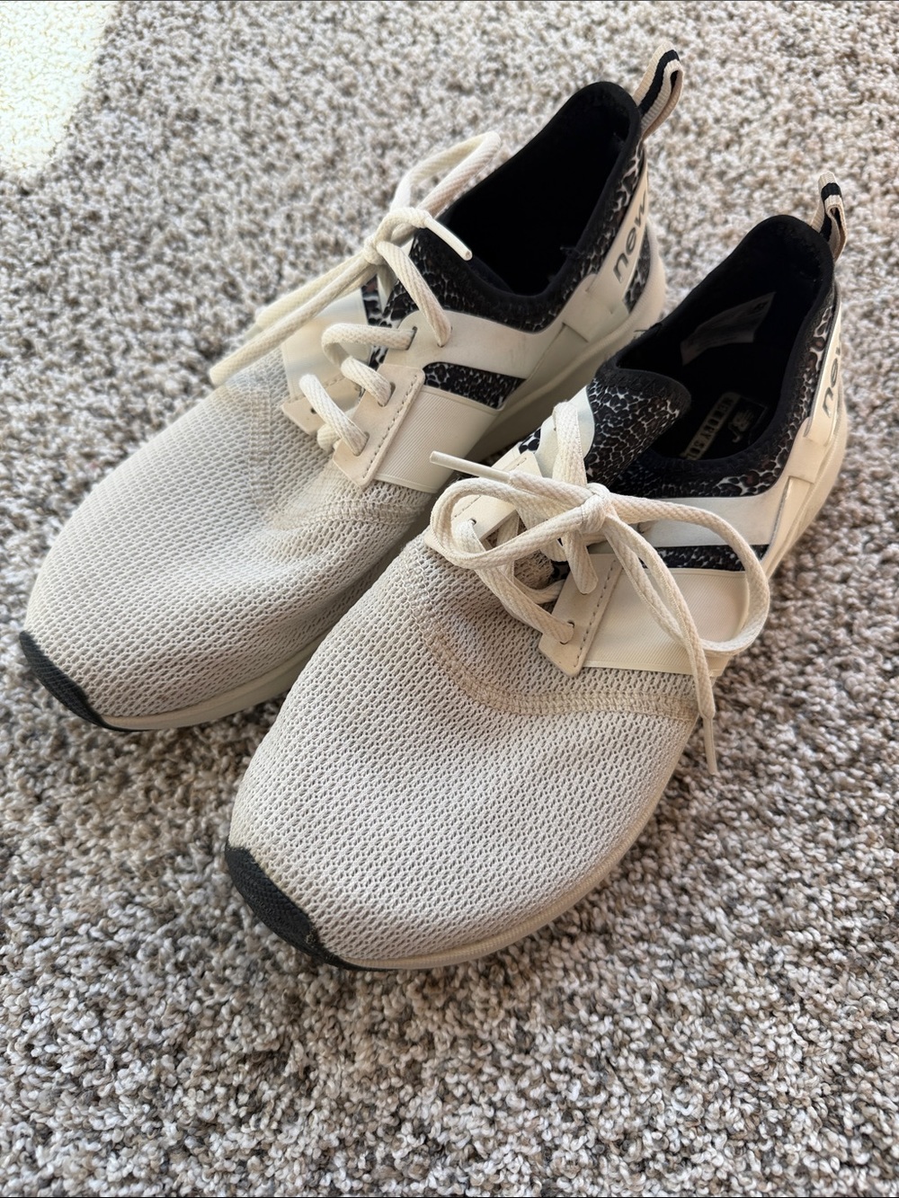 New Balance Women's Knit Lace-Up Sneakers in Off-White/Cream and Black size 9